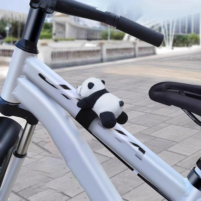 パンダ漫画ペンダント自転車装飾品ユニークなサイクリングアクセ - Mountain Biking Gifts のレビューと価格