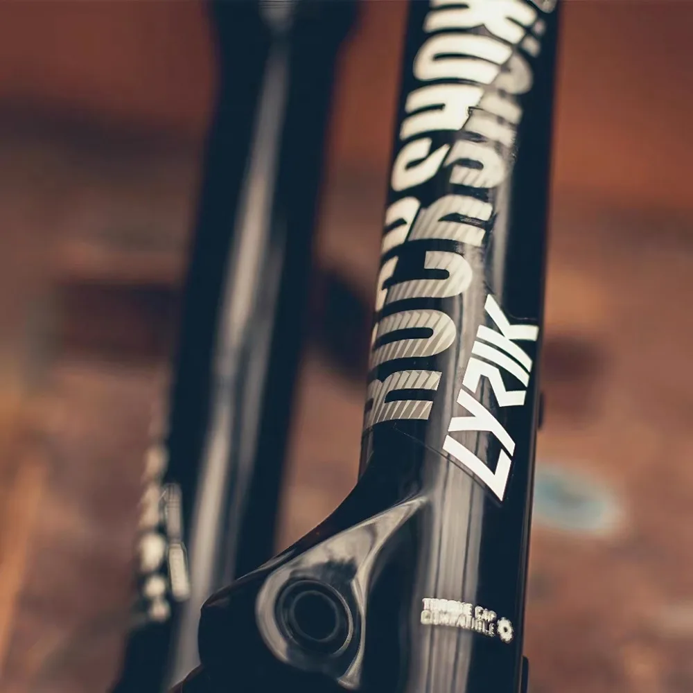 2018 ROCK SHOX LYRIK マウンテンバイク  - Mountain Biking Sport のレビューと価格