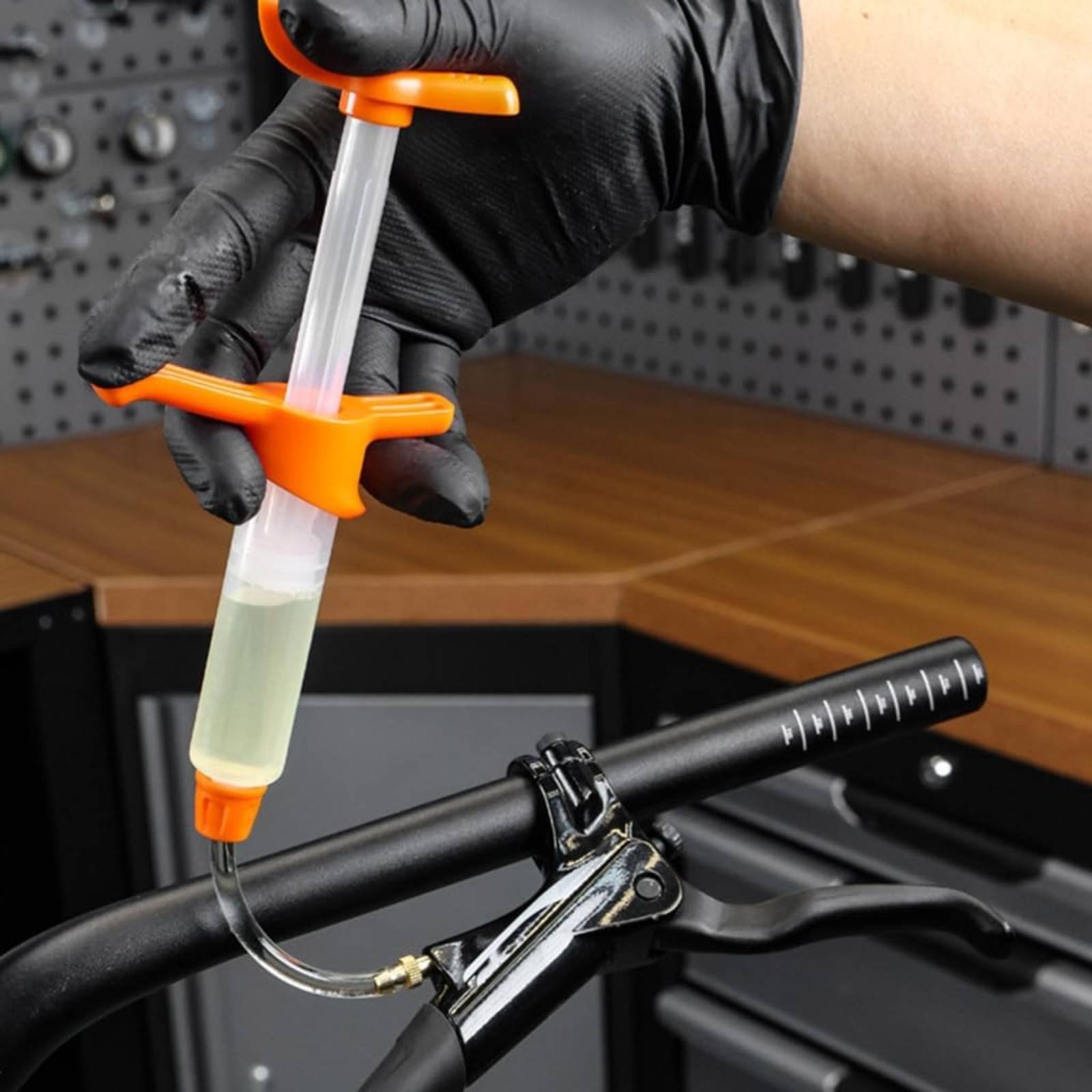 油圧ディスクブレーキブリードキット ユニバーサルフィット 二 - Hydraulic Brake Bleed のレビューと価格